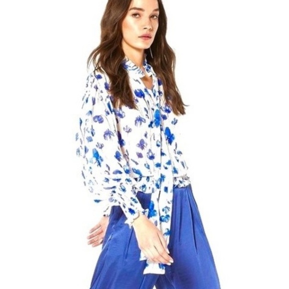 Blue Floral Blouse MISA Los Angeles Vyvienne Floral Tie-Neck Blouson Top small - Picture 1 of 14